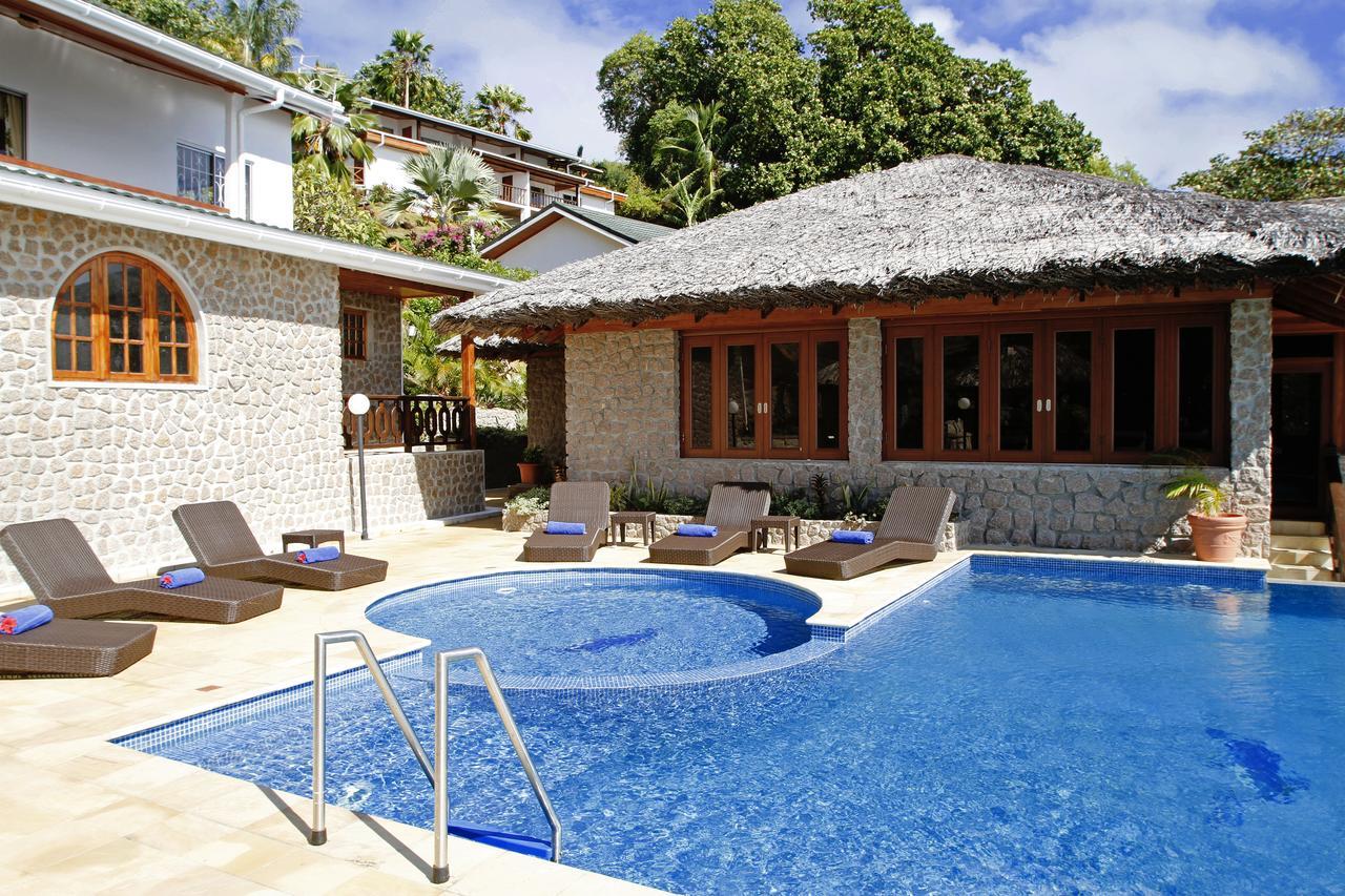 Cote Jardin - Chalets Cote Mer Баи-Сейнт-Энн Экстерьер фото